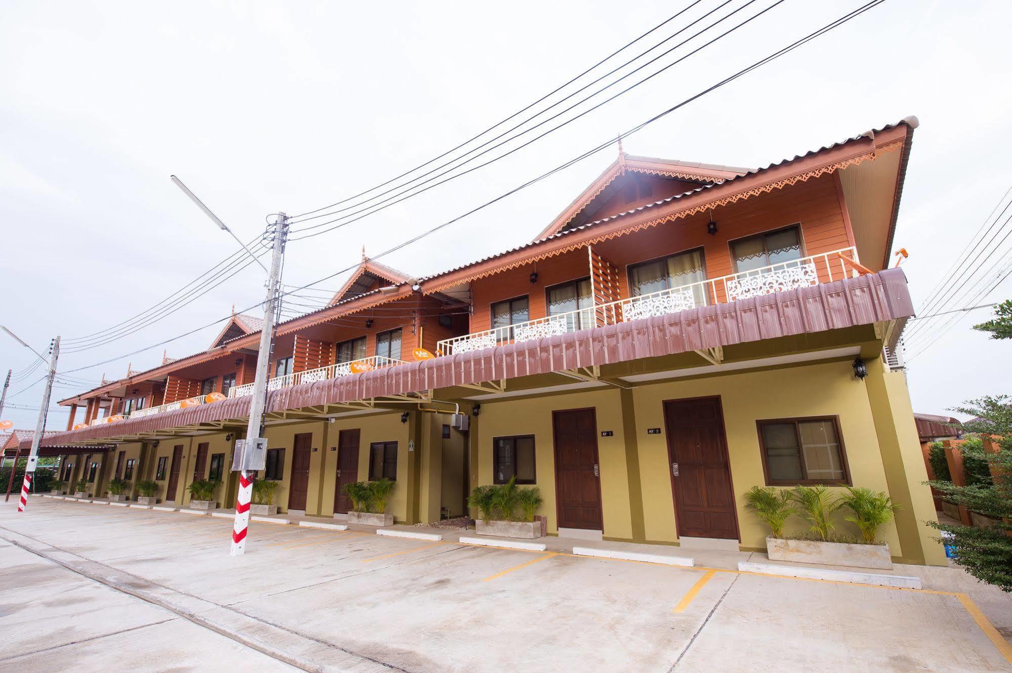 Sri Siam Resort Канчанабури Екстериор снимка