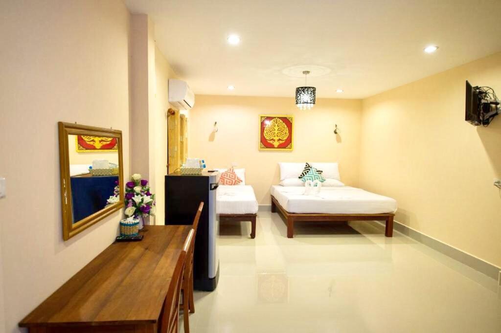 Sri Siam Resort Канчанабури Екстериор снимка